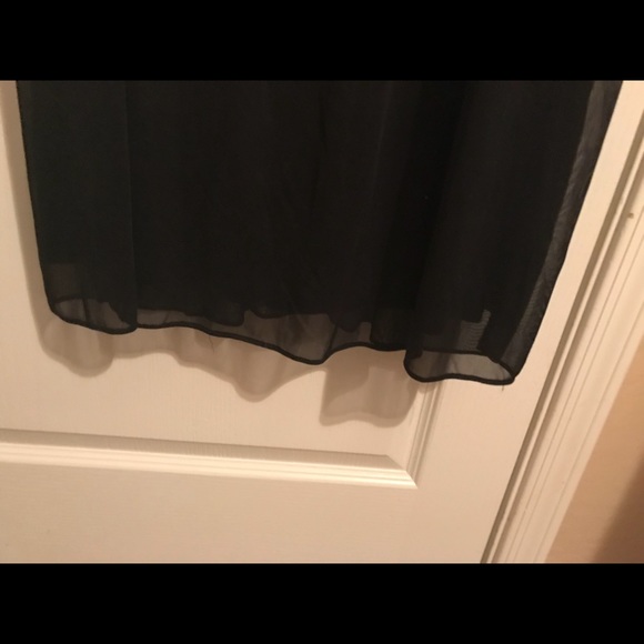 Long black evening gown - Picture 4 of 7